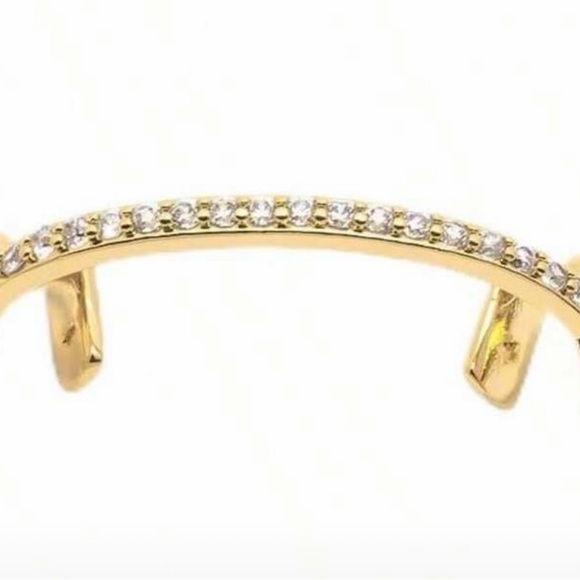 SHEIN Gold Heart Design Teeth Grillz - Picture 4 of 4